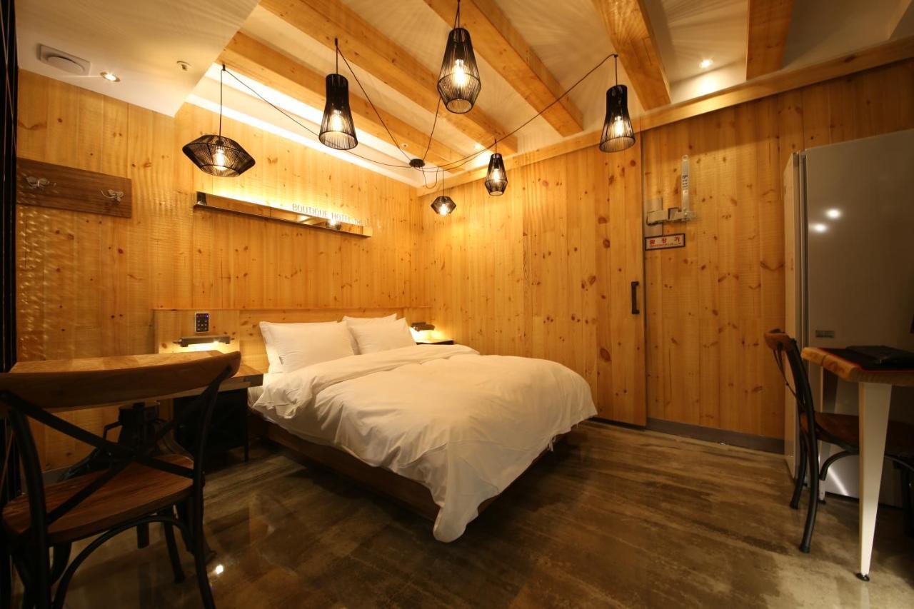 The J Hotel Daegu Exterior foto