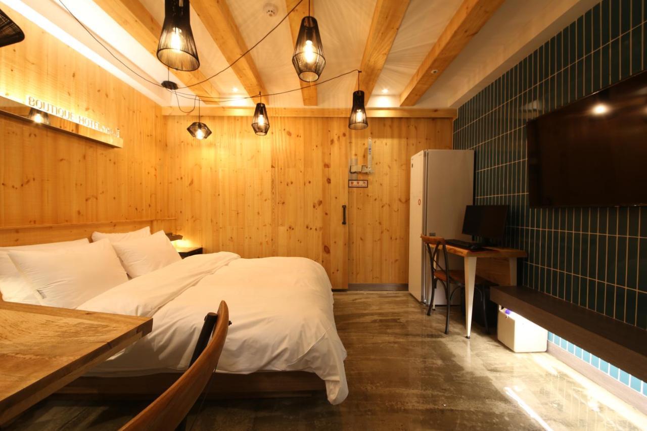 The J Hotel Daegu Exterior foto