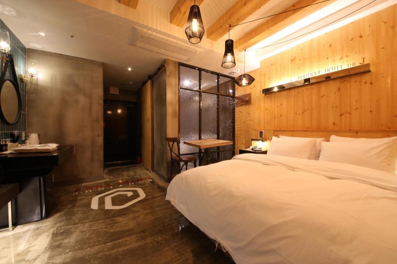 The J Hotel Daegu Exterior foto