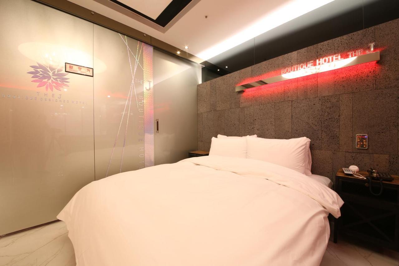 The J Hotel Daegu Exterior foto