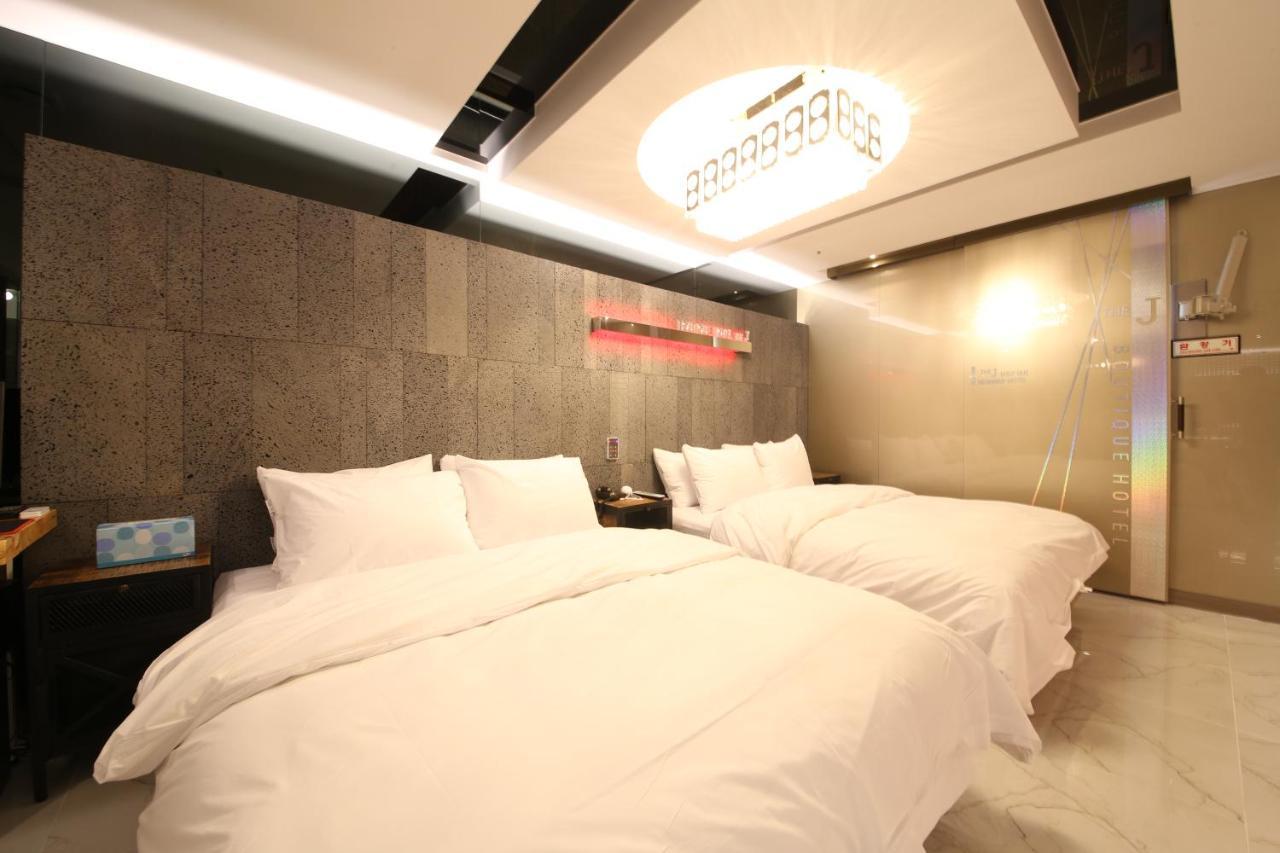 The J Hotel Daegu Exterior foto