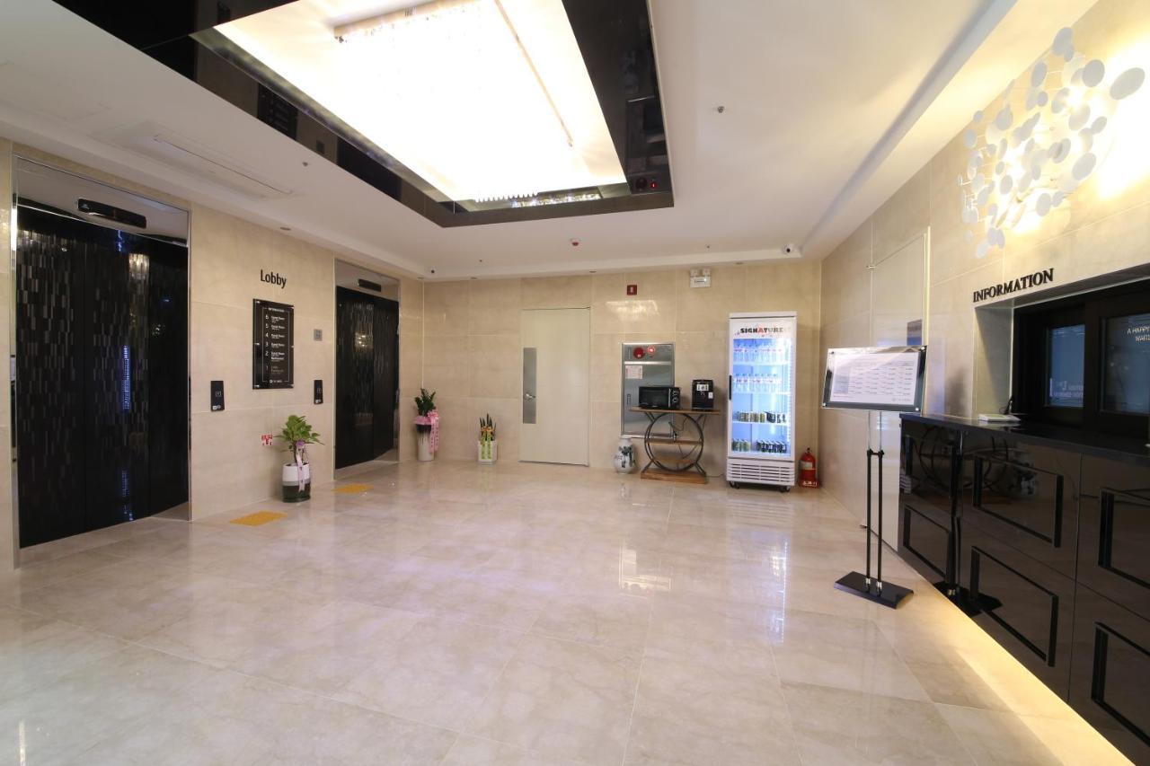 The J Hotel Daegu Exterior foto