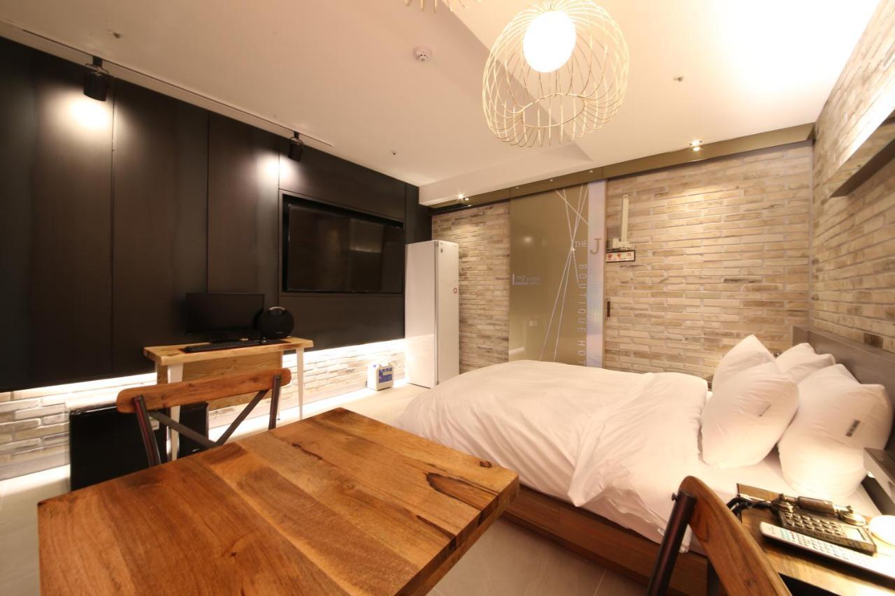 The J Hotel Daegu Exterior foto