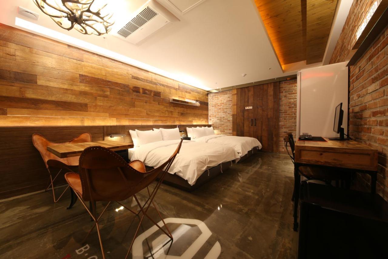 The J Hotel Daegu Exterior foto