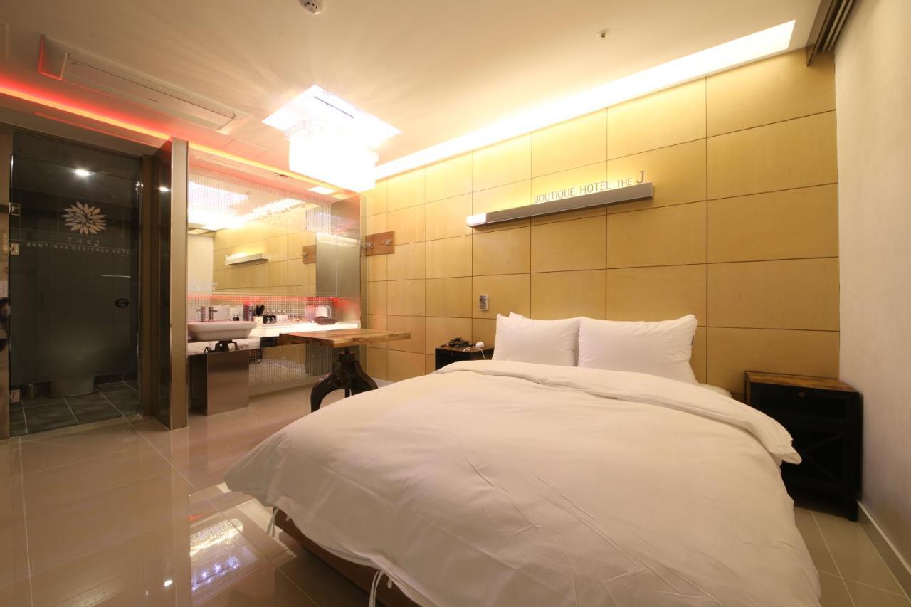 The J Hotel Daegu Exterior foto