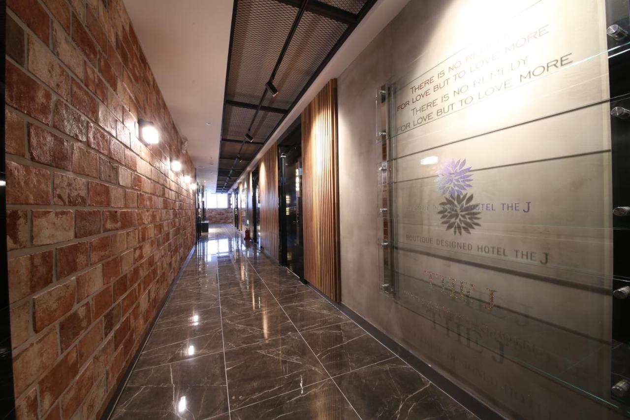 The J Hotel Daegu Exterior foto