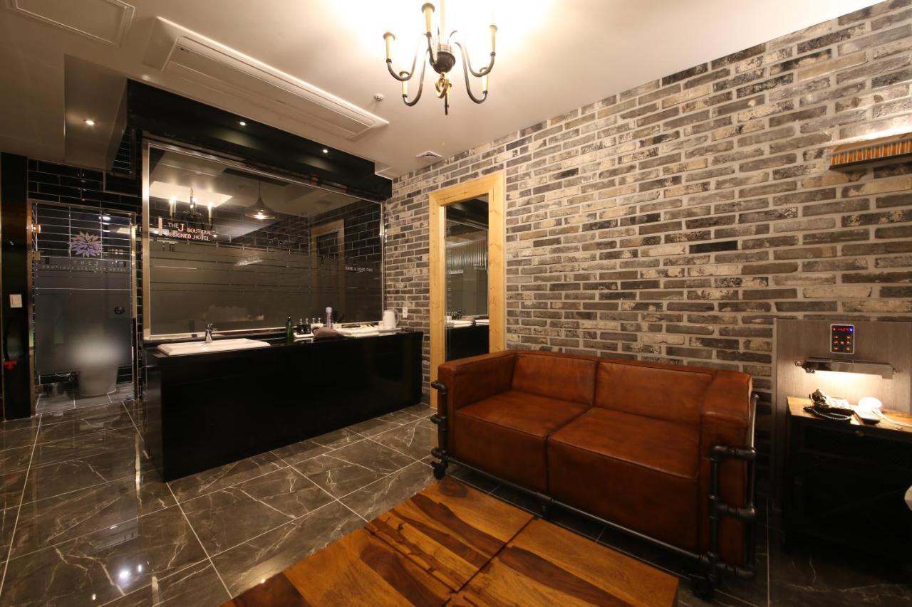 The J Hotel Daegu Exterior foto