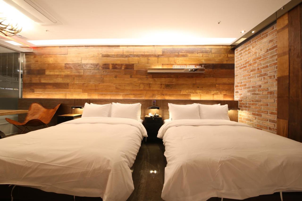 The J Hotel Daegu Exterior foto